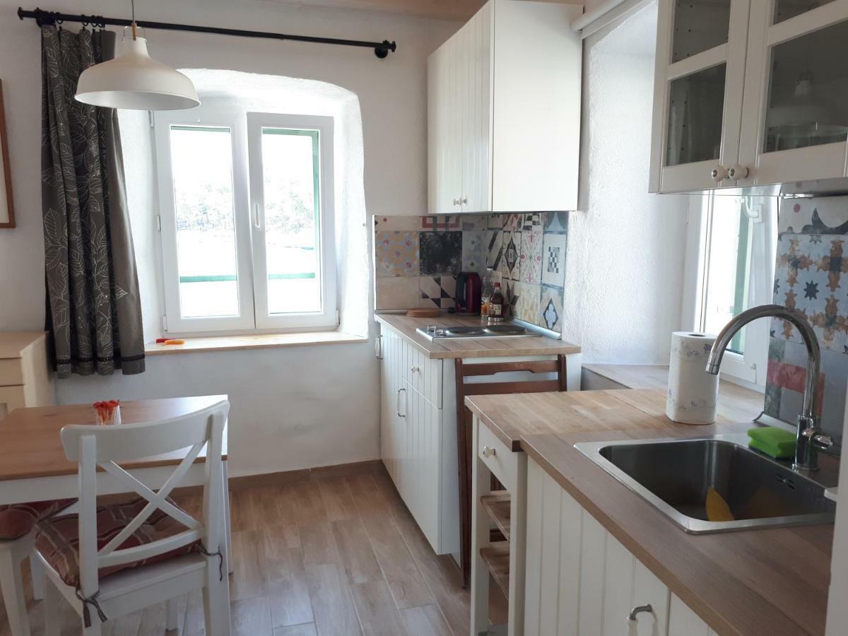 House At The Seafront Appartement Stari Grad  Buitenkant foto