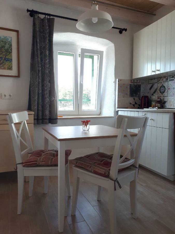 House At The Seafront Appartement Stari Grad  Buitenkant foto